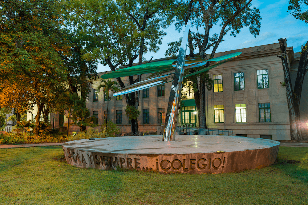 UPRM FinTech Background